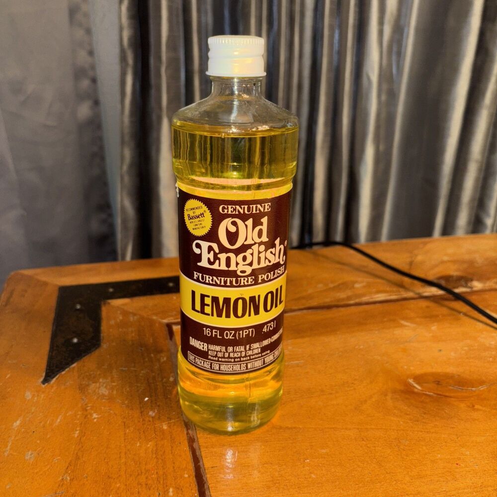 Vintage Old English Lemon Oil Furniture Polish 16oz NOS Prop Glass Bottle